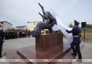 В Барановичах открыли мемориал в честь погибших летчиков Андрея Ничипорчика и Никиты Куконенко