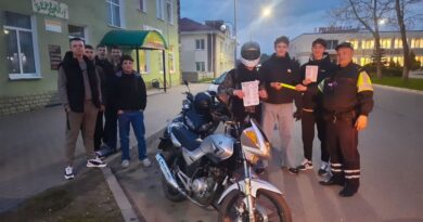 Почему сотрудники ОГАИ Ляховичского РОВД разговаривали с мотоциклистами