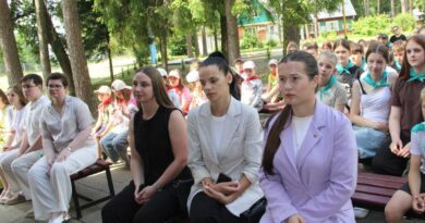 Проект «Без галстуков» продолжает объединять ляховичскую молодёжь