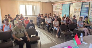 В рамках недели нулевого травматизма, состоялась встреча работников КУМПП ЖКХ «Ляховичское ЖКЖ» с представителем Ляховичского районного центра гигиены и эпидемиологии В рамках недели нулевого травматизма, состоялась встреча работников КУМПП ЖКХ «Ляховичское ЖКЖ» с представителем Ляховичского районного центра гигиены и эпидемиологии