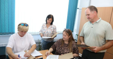 В Ляховичском аграрном колледже ровно в 18 часов завершилась работа по приему документов от абитуриентов на основе общего базового образования В Ляховичском аграрном колледже ровно в 18 часов завершилась работа по приему документов от абитуриентов на основе общего базового образования
