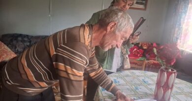 Работники Ляховичского РОЧС совместно с работниками ТЦСОН провели рейд. Спасатели проверяют состояние печного отопление в домах Работники Ляховичского РОЧС совместно с работниками ТЦСОН провели рейд. Спасатели проверяют состояние печного отопление в домах