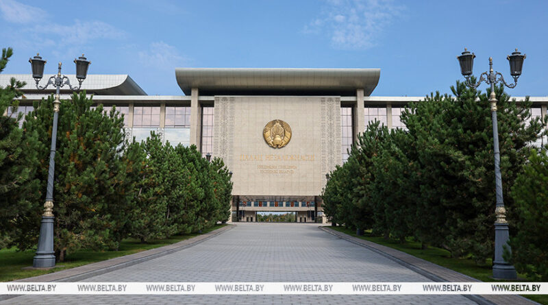 «Главное — женщина». Лукашенко поручил МВД разработать законопроект «Об амнистии»